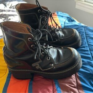 Vintage 90’s John Fluevog platform combat boots.black, size 9